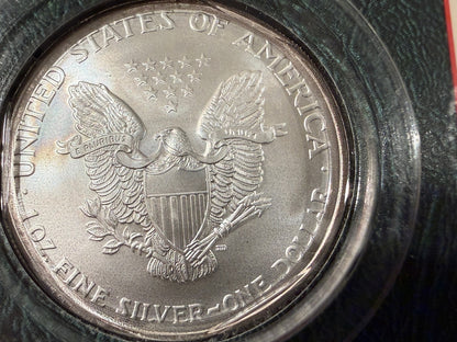 2004 American Silver Eagle 1 oz .999 Fine Silver $1 BU Uncirculated Coin