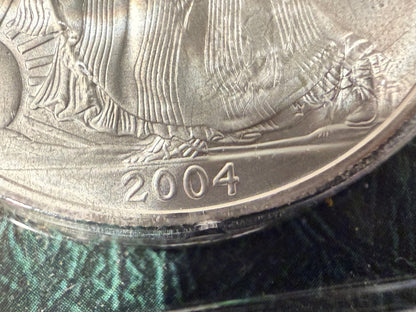2004 American Silver Eagle 1 oz .999 Fine Silver $1 BU Uncirculated Coin