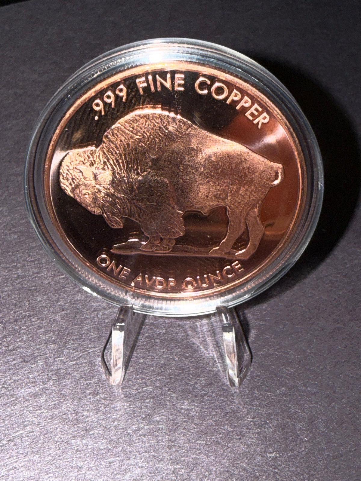 1 oz .999 Fine Copper Buffalo Round Coin w Capsule & Display Stand