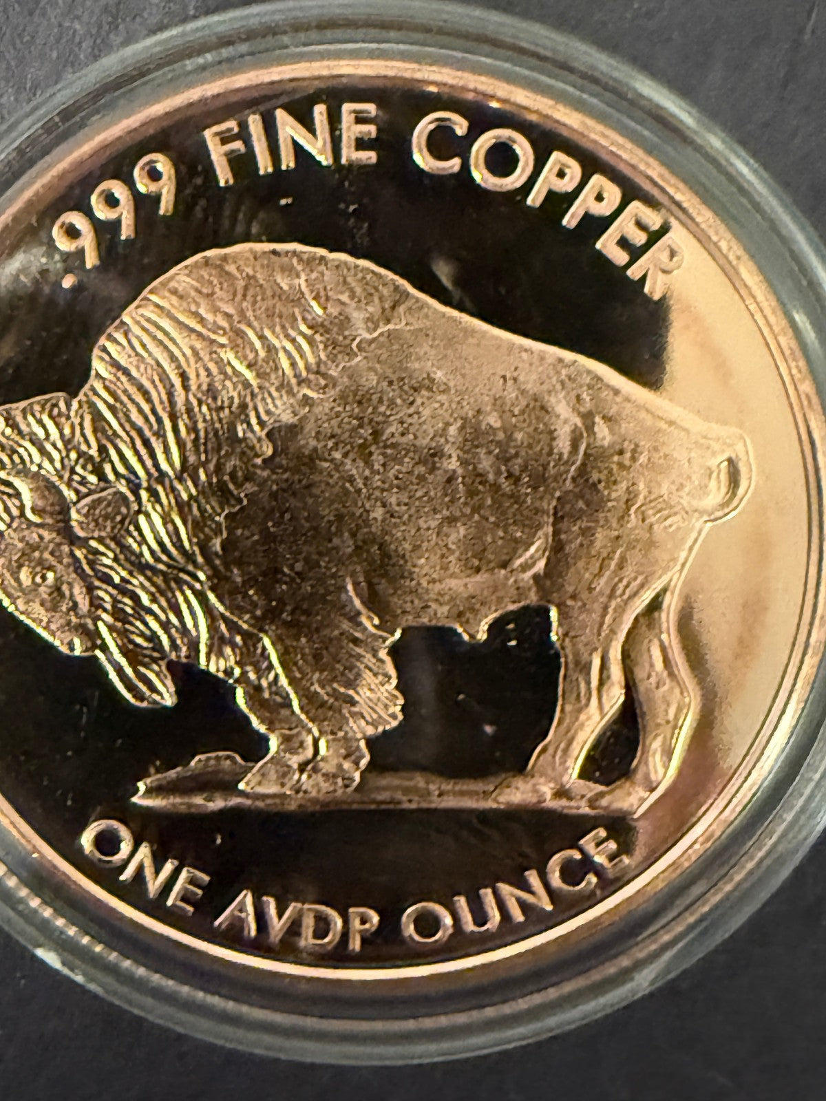 1 oz .999 Fine Copper Buffalo Round Coin w Capsule & Display Stand