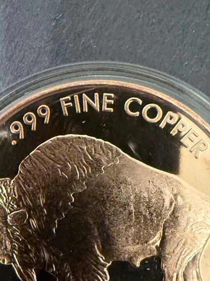 1 oz .999 Fine Copper Buffalo Round Coin w Capsule & Display Stand