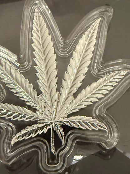 420 Silver Cannabis Leaf Acrylic Display Set Captain’s Somewhere Art Piece
