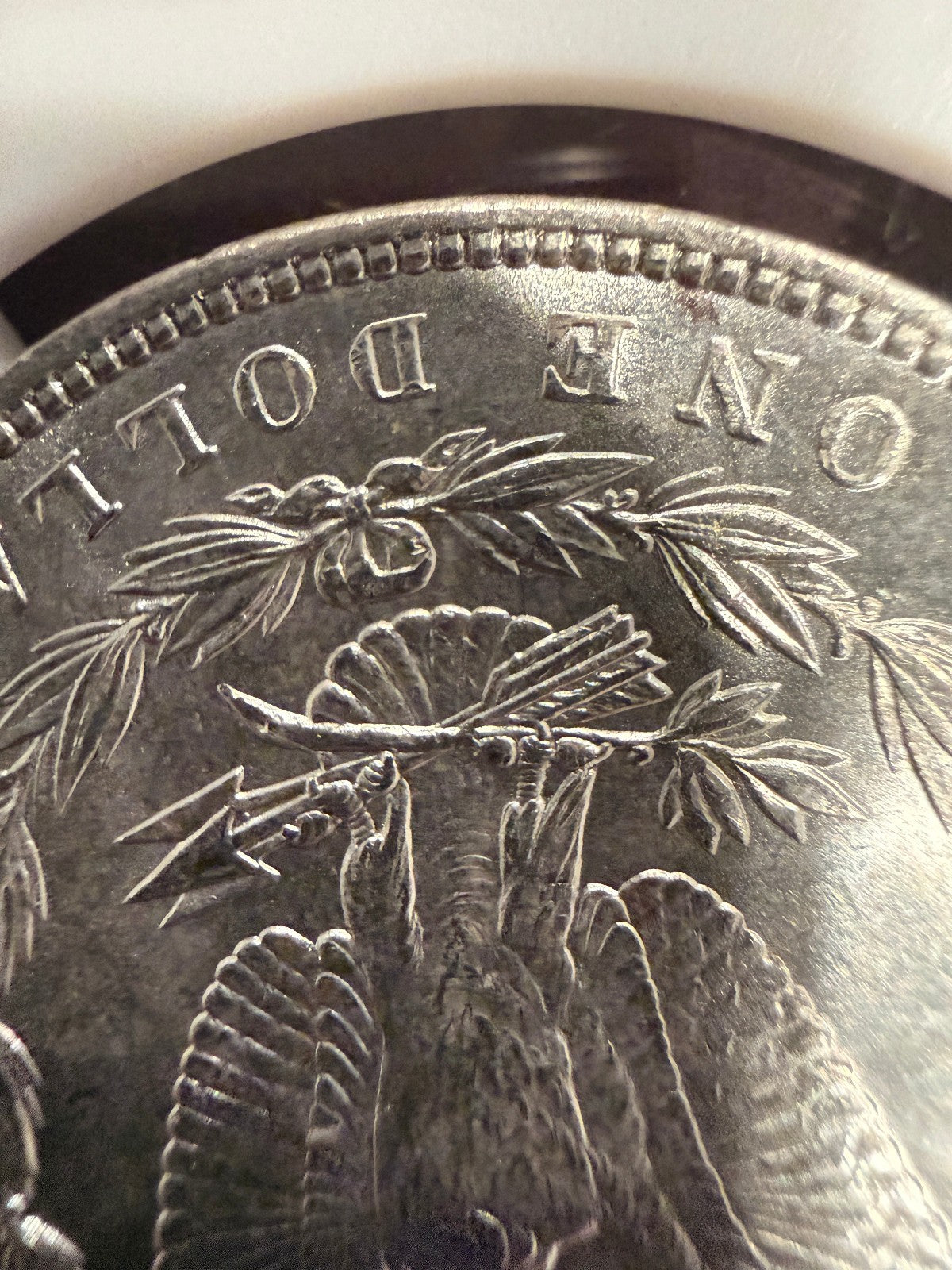 1886 Morgan Dollar 1 oz Silver Round Collectible
