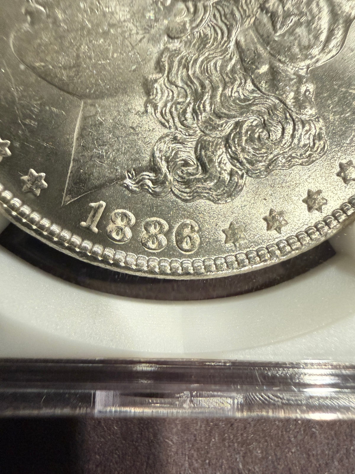 1886 Morgan Dollar 1 oz Silver Round Collectible