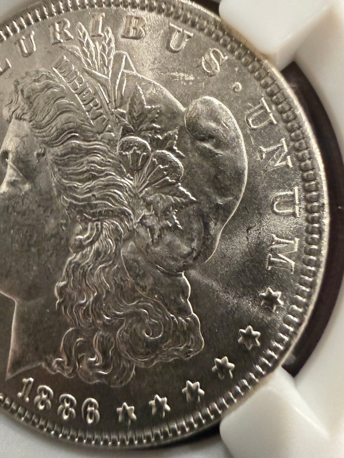 1886 Morgan Dollar 1 oz Silver Round Collectible