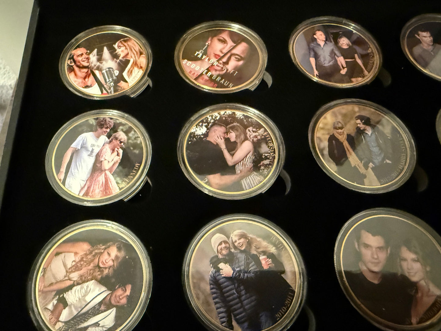 Taylor Swift Gold Plated Coin Collection Display Set Music Memorabilia