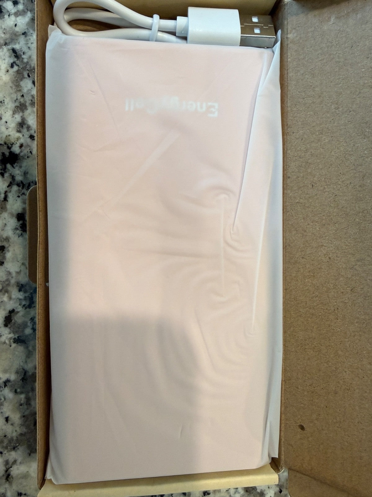 EnergyCell Pilot 4GS 12000mAh Portable Power Bank Fast Charging Cable Battery