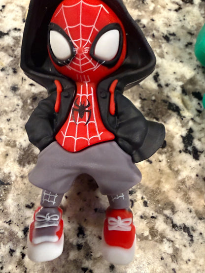Spider Man Keychain 2 Pack Cute Hoodie Superhero Figure Key Ring Set Red | 0409