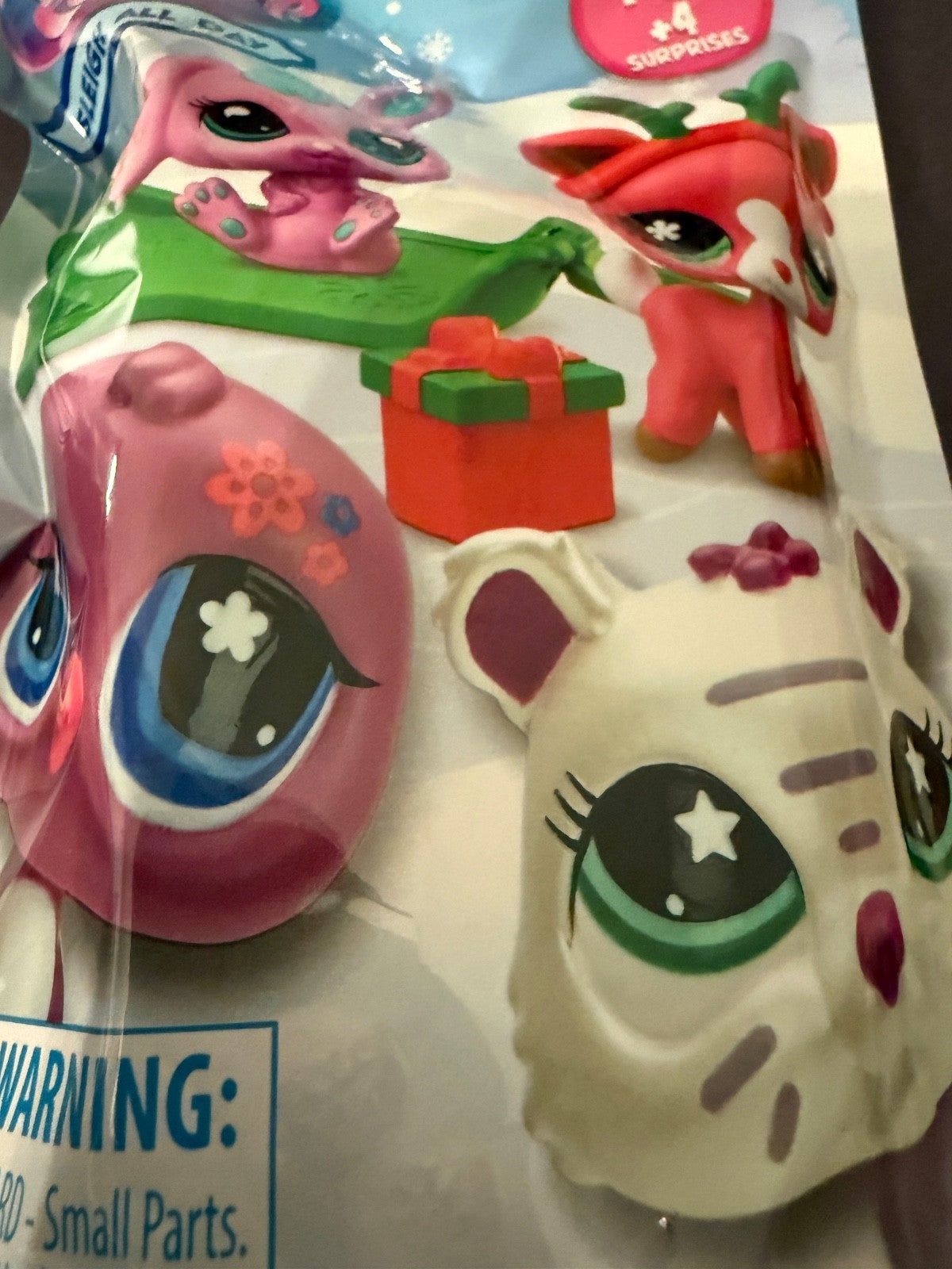 Littlest Pet Shop Blind Bag Winter Snow Day Series 2 Two Pack Pets