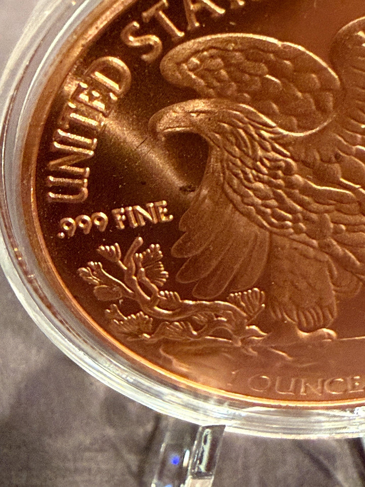 Walking Liberty 1 oz .999 Fine Copper Round w Case & Display Stand