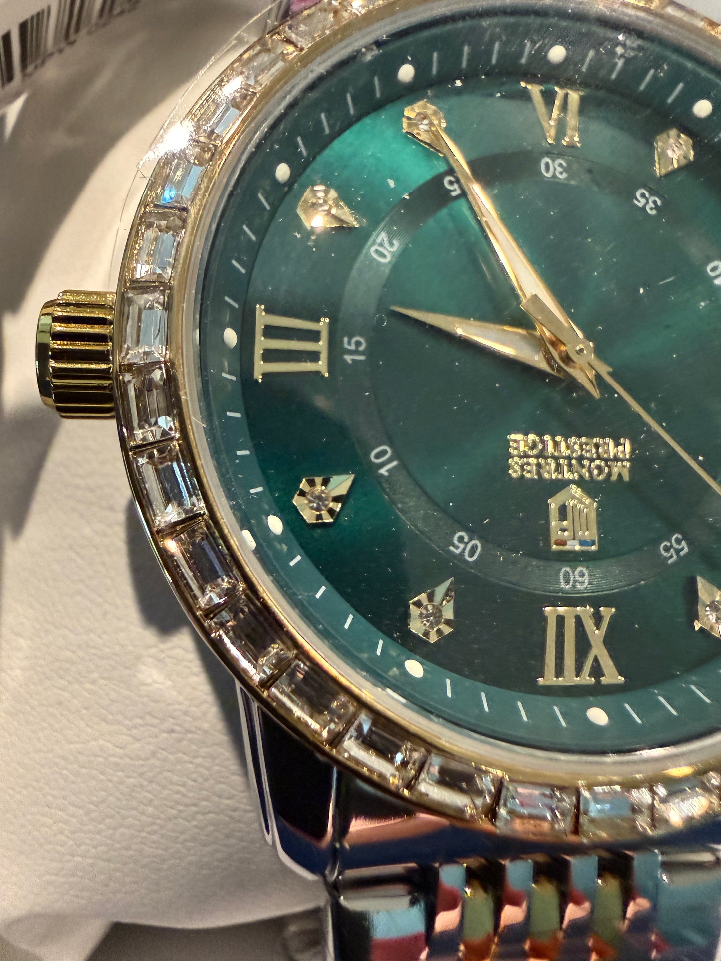Montres Prestige Invicta Mens Watch 45mm Gold Silver Green Dial Crystal Bezel